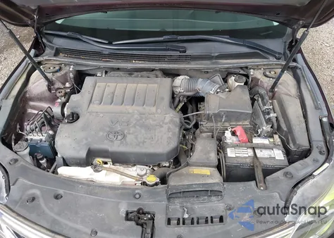 2015 Toyota Avalon Limited z USA, uszkodzony, nr VIN 4T1BK1EB8FU148039